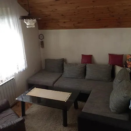 Adi Privat bolig *